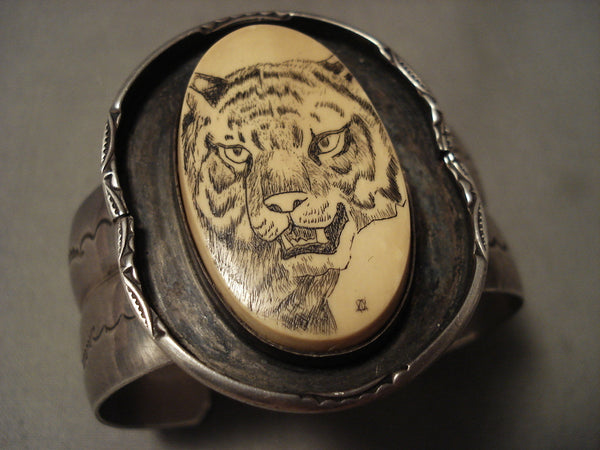 Museum Vintage Navajo 'Hand Carved Scrimshaw' Silver Bracelet Old