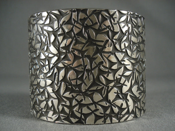 Museu Navajo Silver 'Falling Leaves' Silver Bracelet