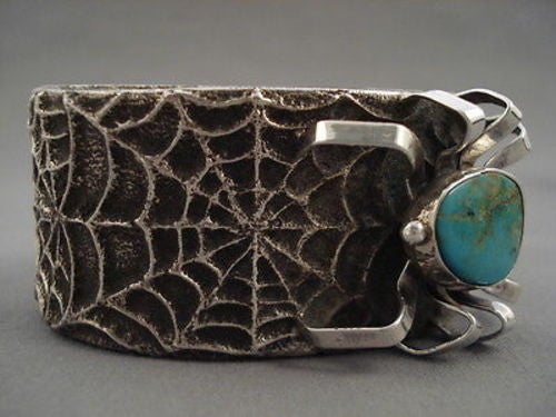 SCULPTURAL VINTAGE NAVAJO 155 GRAM SPIDER SILVER TURQUOISE BRACELET