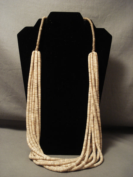 Museum Modernistic Santo Domingo Shell Squawtie Necklace