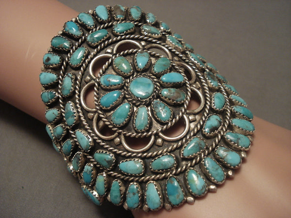 Cute Vintage Zuni/ Navajo turquoise Flower Silver Bracelet Old Vtg