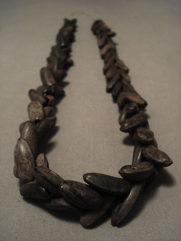 Very Rare Vintage Santo Domingo nutshell Necklace Old Vtg