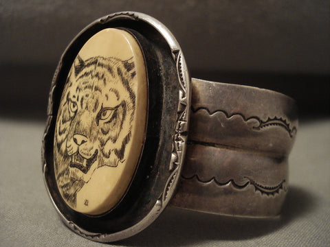 Museum Vintage Navajo 'Hand Carved Scrimshaw' Silver Bracelet Old