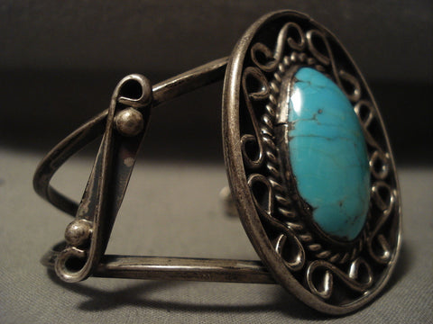 Museum Vintage Navajo 'Infinity Sign' Turquoise Silver Bracelet