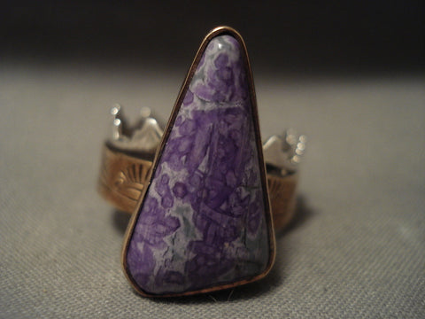 Fabulous Vintage Navajo Cahroite Gold Silver Ring