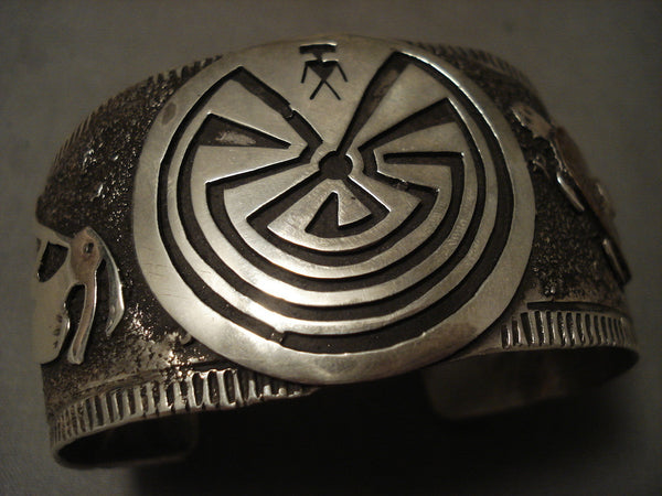 Huge Vintga Enavajo/ Hopi Silver Turtle Kokopelli Silver Bracelet