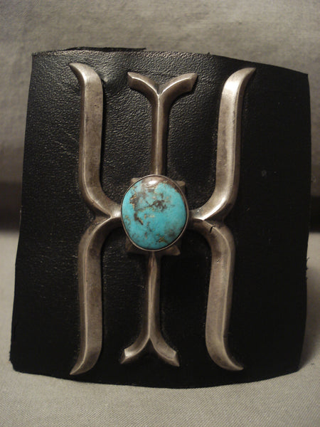 Early Vintage Navajo 'Arrowguard' Turquoise Silver Bracelet