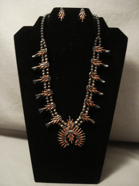 Early Vintage Zuni 'Needle Natural Coral' Silver Squash Blossom Necklace Old