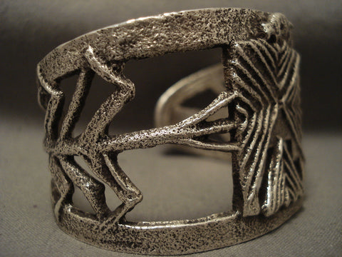 Museum Quality Vintage Santo Domingo 'Bird Weave' Silver Bracelet