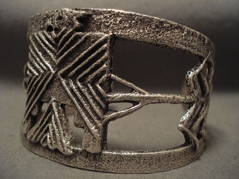 Museum Quality Vintage Santo Domingo 'Bird Weave' Silver Bracelet