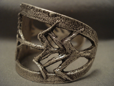 Museum Quality Vintage Santo Domingo 'Bird Weave' Silver Bracelet