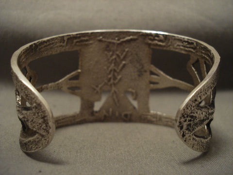 Museum Quality Vintage Santo Domingo 'Bird Weave' Silver Bracelet