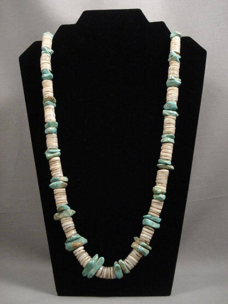 Museum Vintage Santo Domingo Wide Turquoise Shell Necklace