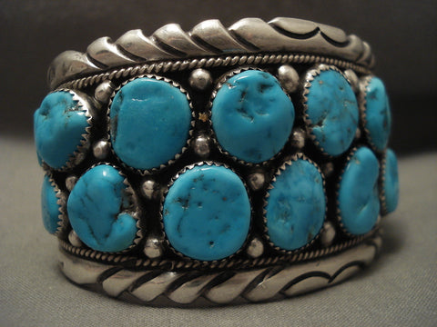 Chunky And Wide Vintage Navajo 91 Grams Turquoise Silver Bracelet