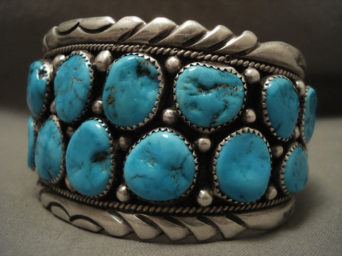 Chunky And Wide Vintage Navajo 91 Grams Turquoise Silver Bracelet