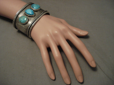 wide Old Navajo Turquoise Silver Bracelet, Old!