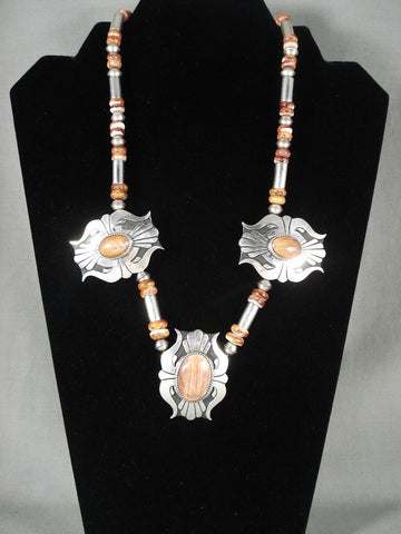 Absolutely Fabulous Vintage Navajo Spiny Shell Silver Necklace