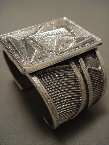 147 Grams Incredibly Detailed Navajo Tufa Silver Bracelet