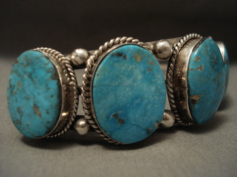 Intense And Deep Vintage Navajo Easter Blue Turquoise Silver Bracelet