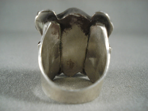 24 Grams Colossal Vintage Zuni Buffalo Head Silver Ring