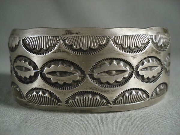 Expert Stamp Vintage Navajo Silver 'Cloudy Weather' Bracelet Old