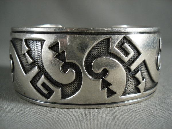 Geometric Dance Vintage Navajo Silver Waterwave Bracelet Old