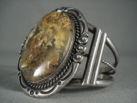 One Of The Best Vintage Navajo Oval Agate Silver Bracelet