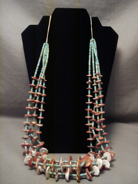 Beautiful Vintage Santo Domingo Turquoise Shell Necklace