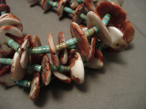 Beautiful Vintage Santo Domingo Turquoise Shell Necklace