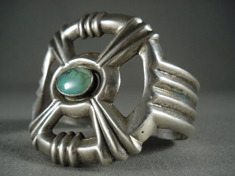 Heavy 'X Marks The Spot' Vintage Navajo Green Spider Turquoise Silver Bracelet