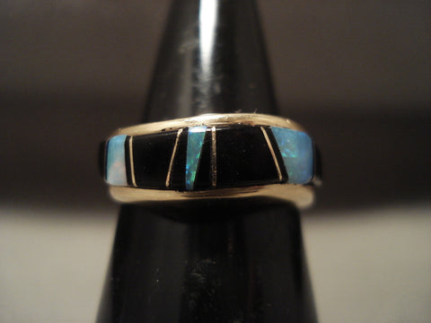 Museum Vintage Navajo Solid 14k Gold Opal And Onyx Ring Old