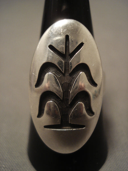 Rare Vintage Hopi Bernard Dawahoya tobacco Plant Silver Ring Old