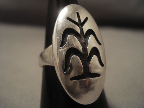 Rare Vintage Hopi Bernard Dawahoya tobacco Plant Silver Ring Old