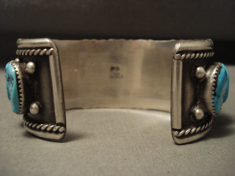 Museum Vintage Navajo 'Vibrant Blue Turquoise' Silver Bracelet