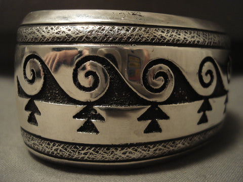 Museum Wide Vintage Navajo Thomas Singer Wave Silver Bracelet Old